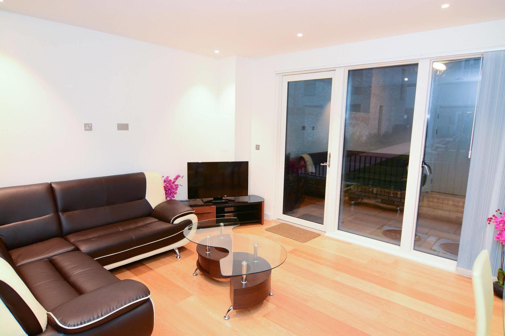 Apartment Wharf - Cambridge Av Londres Exterior foto
